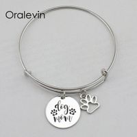 Wholesale DOG MOM Inspirational Hand Stamped Engraved Custom Charm Round Pendant Wire Bracelet Bangle Gift Jewelry LN2341B
