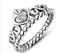 anello a forma di tiara pandora anello a forma di tiara pandora