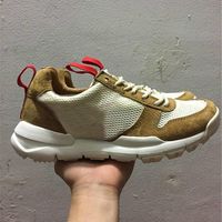 Sconti Da Di Scarpe Messa Naturale In Corsa Vendita All'ingrosso yfbYg76