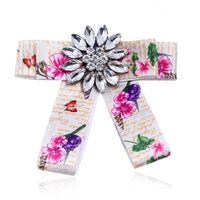 Wholesale Fashion Parts flower bow tie sweet diamond bow ties flower costume fashion accessories brooch