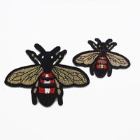 Wholesale 25pcs Embroidery Bee Patch Sew Iron On Patch Badge Fabric Applique DIY for clothes shoes bags