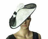 Wholesale Large saucer Black white Sinamay base wedding Fascinator for mother of the bride Kentucky Derby wedding party races ascot diameter cm
