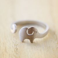 Wholesale 10pcs Gold Silver Small Elephant Ring Dumbo Flying Elephant Ring Band Adjustment Ring Jewelry Gift For Best Friend