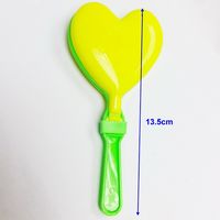 Wholesale 6pc Heart Hand Clapper cm Noisemaker Novelty Party Favor Bag Gift Pinata Toys Birthday Prize Kid Fiesta Goody Loot Filler