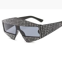 Wholesale Catwalk Shows Square G Sunglasses Piece Shiny Rhinestone Frame Men Women Brand Glasses Designer Fashion Shades L163