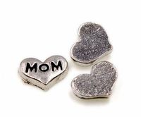 Wholesale Jewlerys Letter MOM Charms DIY Heart Floating Locket Charms Fit For DIY Glass Living Memory Locket