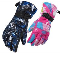 Wholesale 2018 winter ski gloves adult windproof waterproof men women outdoor mountaineering riding cold thick warm gloves Skiing Snowboard Gloves