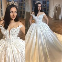 Wholesale Gorgeous Sweetheart Wedding Dress Appliques Beads Plunging Neckline Satin Plus Size Wedding Dress Count Train Country Style Bridal Gowns