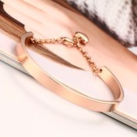 Wholesale Women Info Women Cuff Bracelets Bangles Heart Charm Bracelet for Women Classic Custom Name Jewelry Rose Gold Color