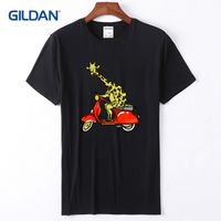 Design Your Own T Shirt 2018 Giraffe On A Moped Tee Shirt Uomo Top Quality In Bianco E Nero A Righe Magliette Da Uomo