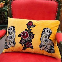 Wholesale Luxury Embroidered Designer G Pillow Cushion Creative Decorative Pillow Velvet material Home Decorative Pillow Christmas New year gifts