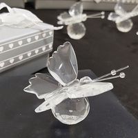 Wholesale Ywbeyond Crystal Butterfly Figurines Ornaments Wedding Party Return Gifts Guests Bachelorette Party Gift Baby Shower Favors