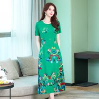 Wholesale New short sleeved floral female models dress fashion over the knee was thin temperament cotton silk