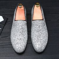 Wholesale Dress Shoes Plus Size Luxury Men Casual Loafers Silver Black Diamond Rhinestones Loafers Rivets Shoes Wedding Party Shoes
