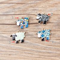 Wholesale New High Quality Fashion Enamels Charms Gift Sheep Alloy Pendant Bracelet Necklace Jewelry Accessories DIY Craft