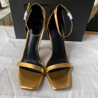 Wholesale 2022 fashion women s sandals Fashion Bohemian Diamond Slippers Woman Flats Flip Flops Shoes Summer