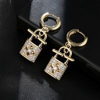Wholesale Hot Lock Key Hollow Four Leaf Stud Earring Copper Brass Baroque Royal Women Wedding Jewelry