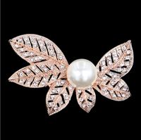 Wholesale 2020 Exquisite Imitation Pearl Flower Pin Brooch Rhinestone Wedding Brooch Bouquet Brooch Pins Elegant Women Broach