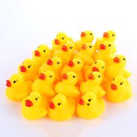 Wholesale Baby Bath Water Duck Toy Sounds Mini Yellow Party Rubber Ducks Small Toys Children Swiming Beach Gift LXL493 L