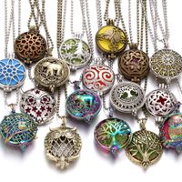 Wholesale 1pcs Diffuser Necklace Open Vintage Snowflake Lockets Pendant Essential Aromatherapy Necklace with Pads