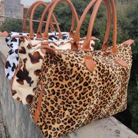 Wholesale Leopard Cow Weekend Handbag Large Capacity Travel Tote Handle Sports Yoga Totes Storage Maternity Bag Fur Weekend Bags Inch RRA3164