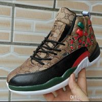 tenis jordan gucci