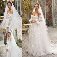 Wholesale Lihi Hod Romatic Lace Wedding Dresses Appliqued Long Sleeve Off Shoulder Wedding Dress Floor Length Bridal Gowns Robes De Mariée