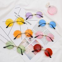 gafas de colores de moda