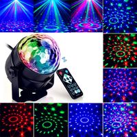 La mini boule /à disco allume le son activ/é par la partie USB sallume sur la sc/ène Effet de clignotant magique /Éclairage automatique Lumi/ères stroboscopiques