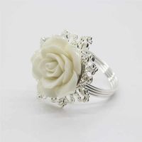 Wholesale White Rose Decorative Silver Napkin Ring Serviette Holder for Home Wedding Party Dinner Table Decoration Accessories