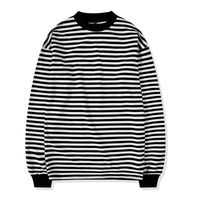 camiseta rayas blancas y negras hombre