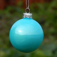 Diamètre 8 Cm 16pcs Pack Bleu Ciel Fabriqué à La Main De Noël En Verre Pendentifs Peinture à La Main Verre Boule De Noël Décoration
