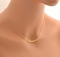 Wholesale New Design Shimmer Gold Disc Necklace Small Tiny Coin Necklaces Women Simple Delicate Alloy Choker Jewelry Collares Mujer