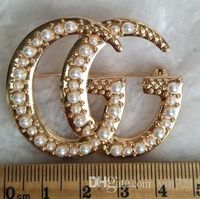 Hot Crystal Rhinestone Letter Brooch Pin Hollow Corsage Brooches Women Fashion Jewelry Costume Decoration Broach For Women Sweater Dress