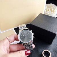 Wholesale HOT luxury mens watches Korean style montre de luxe bracelet new fashionable watch