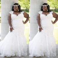Wholesale Stunning African Lace Wedding Dress Plus Size Country Elegant Mermaid Sexy Bridal Gowns Bride Dress Curvy Brides