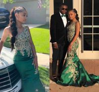 Wholesale 2020 Emerald Green Sexy Prom Dresses One Shoulder Gold Lace Appliques Beaded Cryatal Mermaid African Evening Dress Wear Cheap Party Gowns