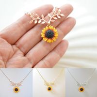 Wholesale Sun Flower Pearl and Leaf Branch Ms Sunflower Pendant Necklace luxury sterling silver jewelry luxury designer jewelry women necklace