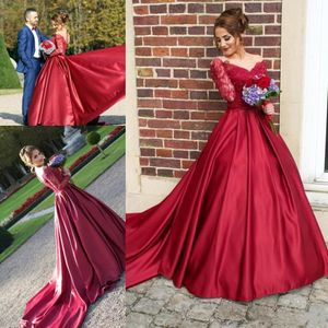 2017 recién llegado vestidos de noche rojos largos fuera del hombro mangas largas ilusión espalda con botones vestidos de fiesta de graduación formales vestidos de alfombra roja