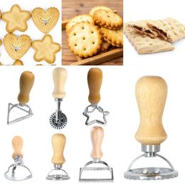 Home Ravioli Cutter Set Pasta Press Kitchen Bevestiging Kit Ravioli Maker Schimmelgereedschap Ravioli Stamp Set Pastry Wheel Set Cake Mold GG0531