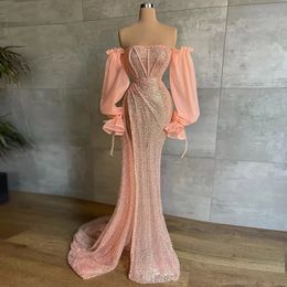 2022 Sparkly Sequine kralen formele avondjurken Lange luxe zeemeermin uit schouder lange mouwen sexy hoge spleet feest prom jurk 0714