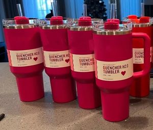 Cosmo Pink Quencher H2.0 40oz en acier inoxydable gobelets tasses avec manche en silicone couvercle et tasses de voitures de paille bouteilles d'eau