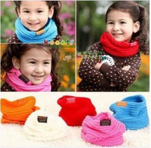 2014New Fallr et hiver écharpe chaude enfants bébé garçon filles tricoté OScarf enfants bonbons col chaud bavoir écharpe 2230243