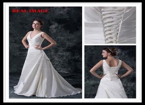 2015 Une Ligne V Décolleté Plis Robes De Mariée En Satin Longueur De Plancher Court Train Robe De Mariée BY0265810406