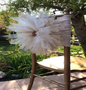 2015 Big Flowers Crystal Beads Romantic Hand Mated Tulle Ruffles Chair chaise Couctes de chaise de mariage Accessoires de mariage 8923501