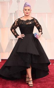 Robes de bal noires à manches longues avec des appliques de dentelle à col transparent haut bas en satin sur mesure Kelly Osbourne robes de tapis rouge de célébrité