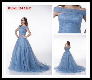 2015 Tendencia de la moda Retrato Vestidos de bola Plisado Bling Organza Vestidos de noche Corte Tren MZ0086534316