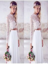 2015 Twopieces Crop top witte trouwjurken Chiffon ruches vloer lengte bruiloftjurken Spring kanten lange mouw bruiloft 2122204