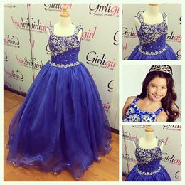 2021 Meisjes Pageant Jurken Royal Blue Size with Lace-Up Back and Ronde Neck Real Pictures Beaded Crystals Ruches Ball Town Girls Partyjurken