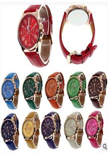 2016 Luxury Genève regarde Roman Numerals Sports Watch Faux Leather Quartz exquis